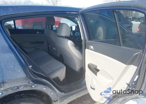 2020 Kia Sportage Lx z USA, uszkodzony, nr VIN KNDPM3ACXL7677811